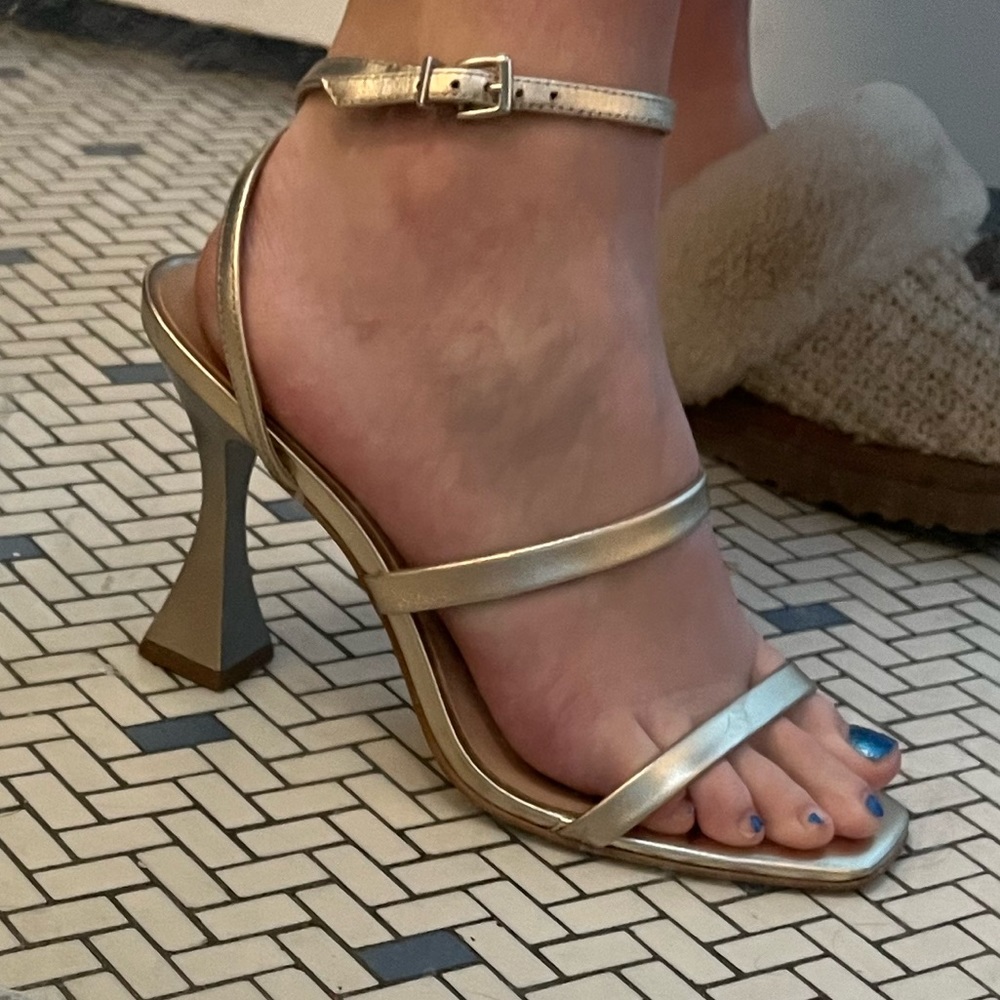 Steve Madden metallic heels - Picture 6 of 6